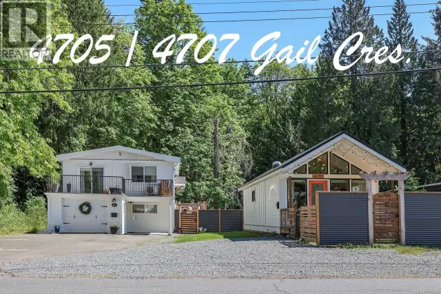 4705/4707 Gail Cres