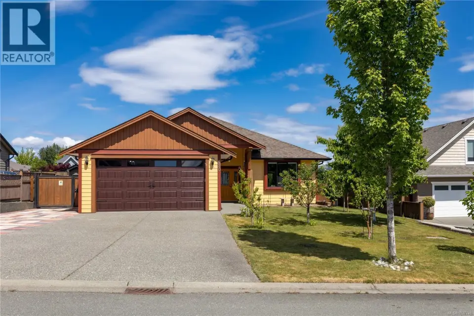 2017, 3 bed/2 bath rancher
