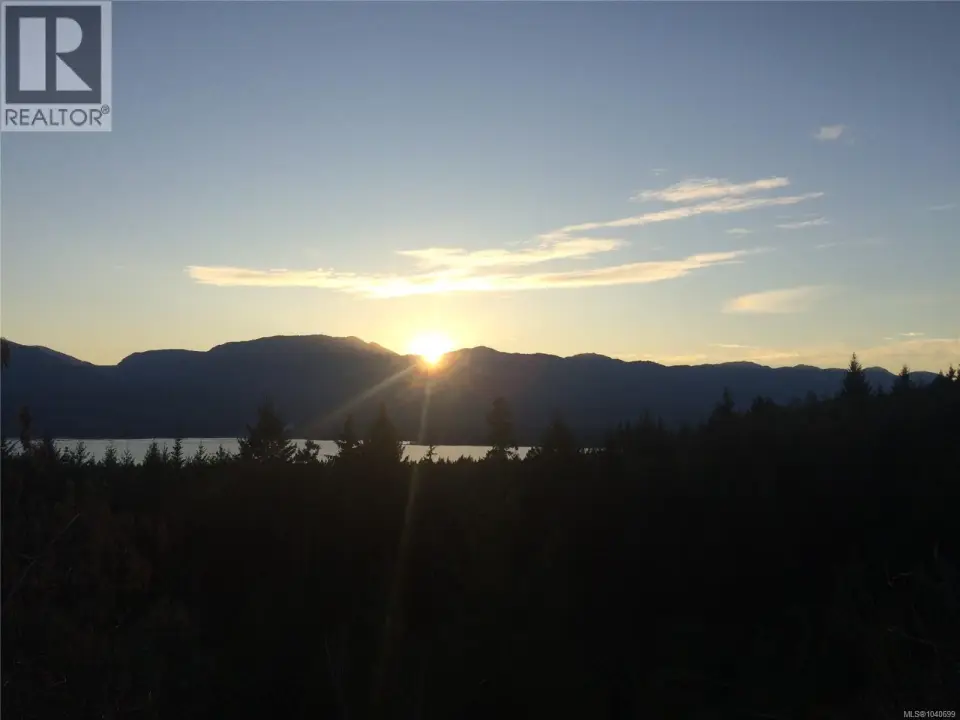 8401 Keith Wagner Way, Denman Island