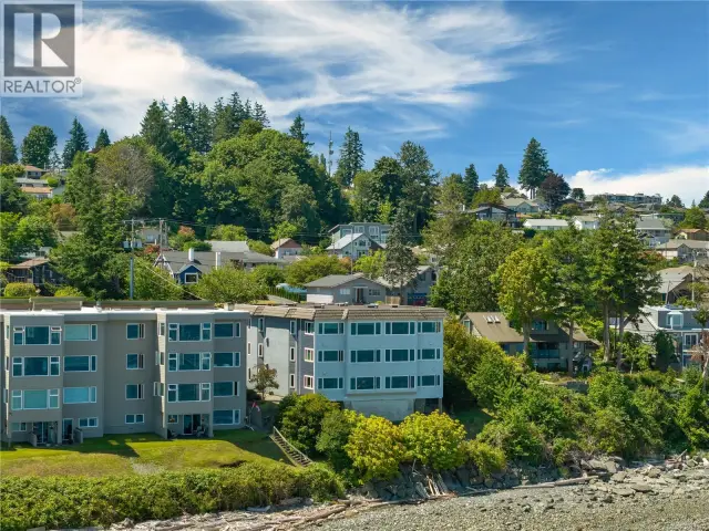 2 553 Island Hwy