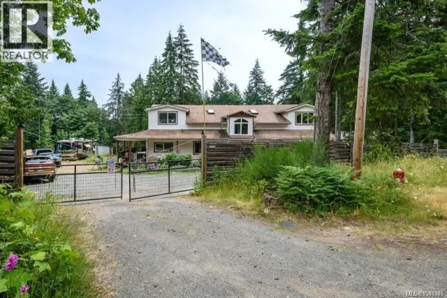 2524 MacAulay Rd