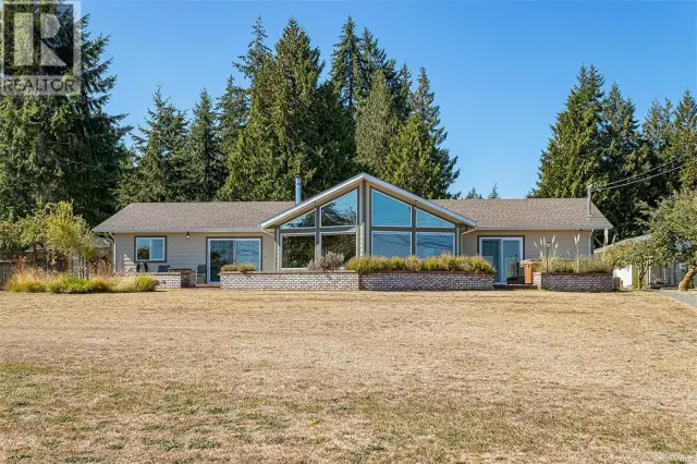 6780 Island Hwy W