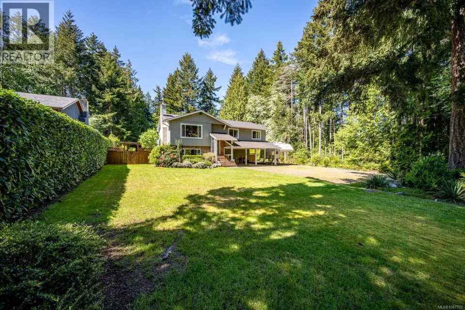 1023 Sylvan Rd, Comox