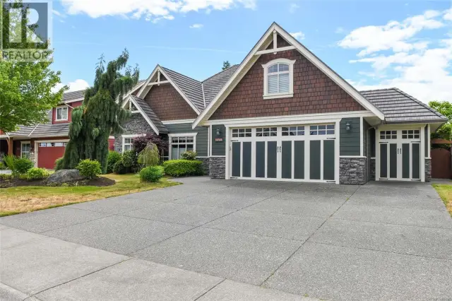 1477 Crown Isle Dr
