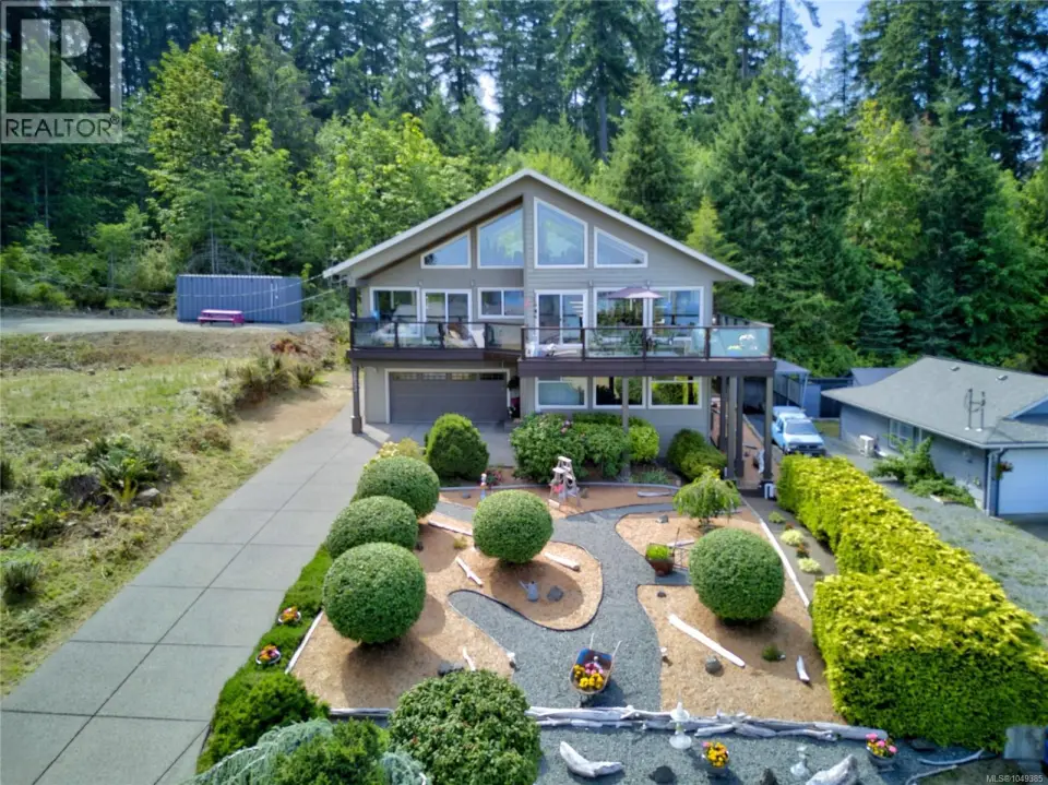 5633 6th St, Union Bay