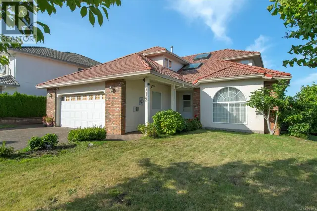 712 Bowen Dr