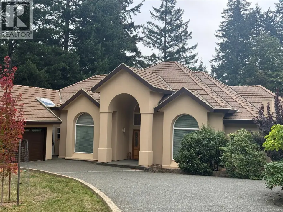 1292 Hudson Rd, Comox