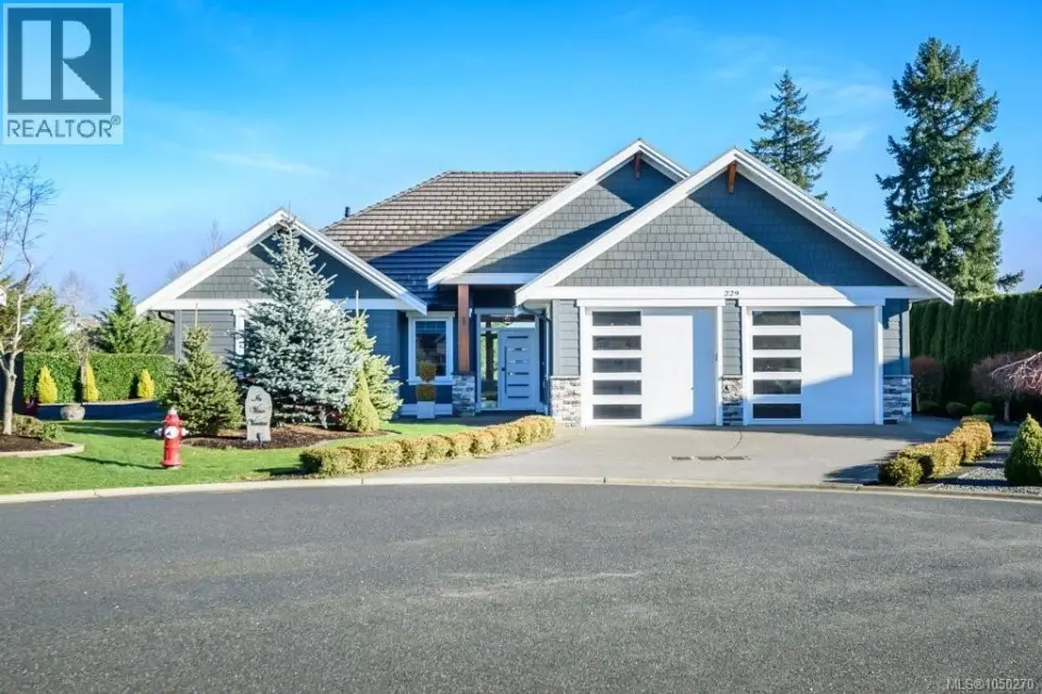 229 1290 Crown Isle Dr, Courtenay