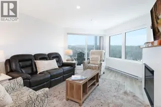 212 1320 Henry Rd, Courtenay