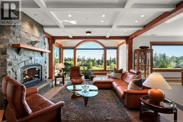 341 3666 Royal Vista Way