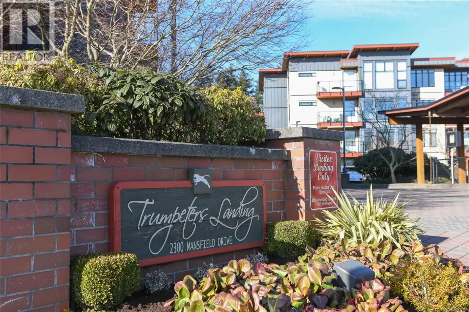 322 2300 Mansfield Dr, Courtenay