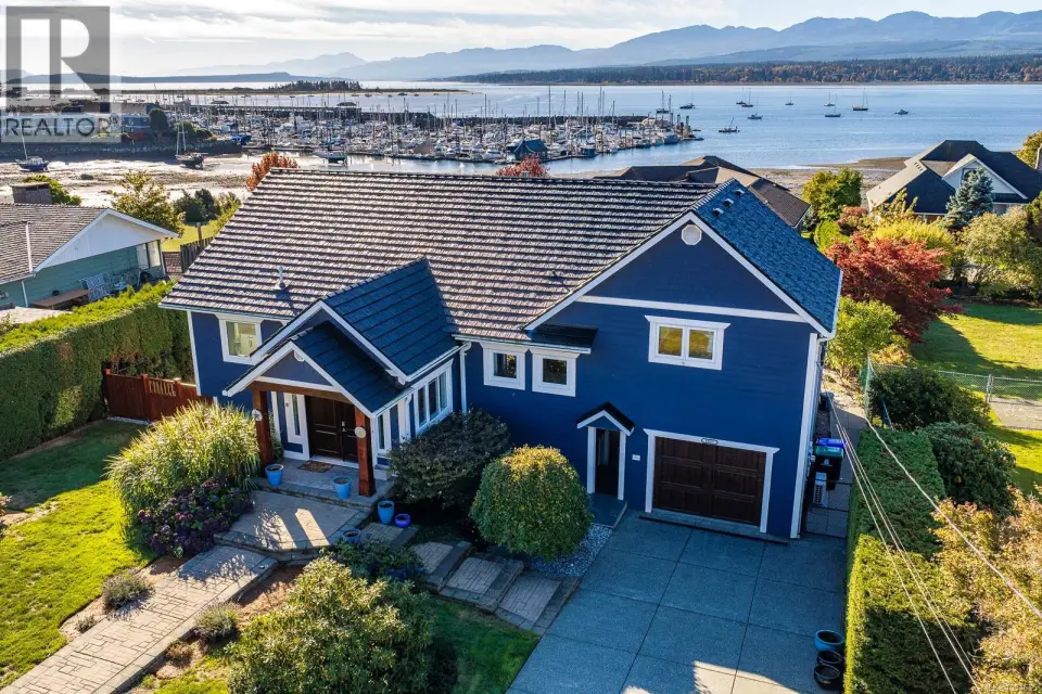 1935 Taylor Ave, Comox