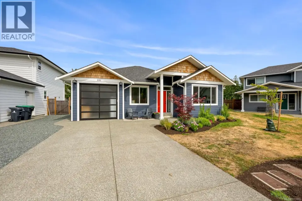 280 Weaver Pl, Comox