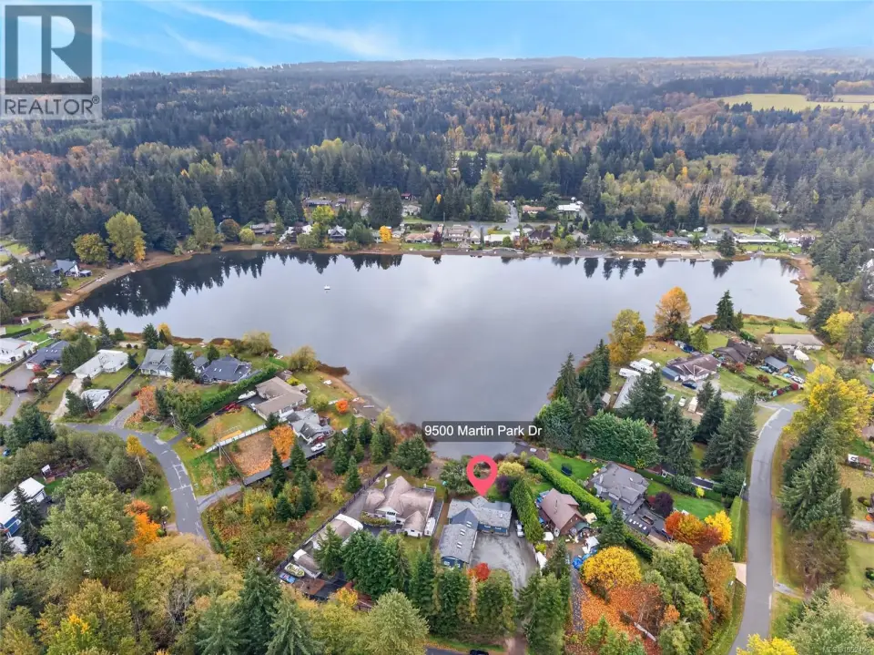 Almost Half Acre on Robinson Lake