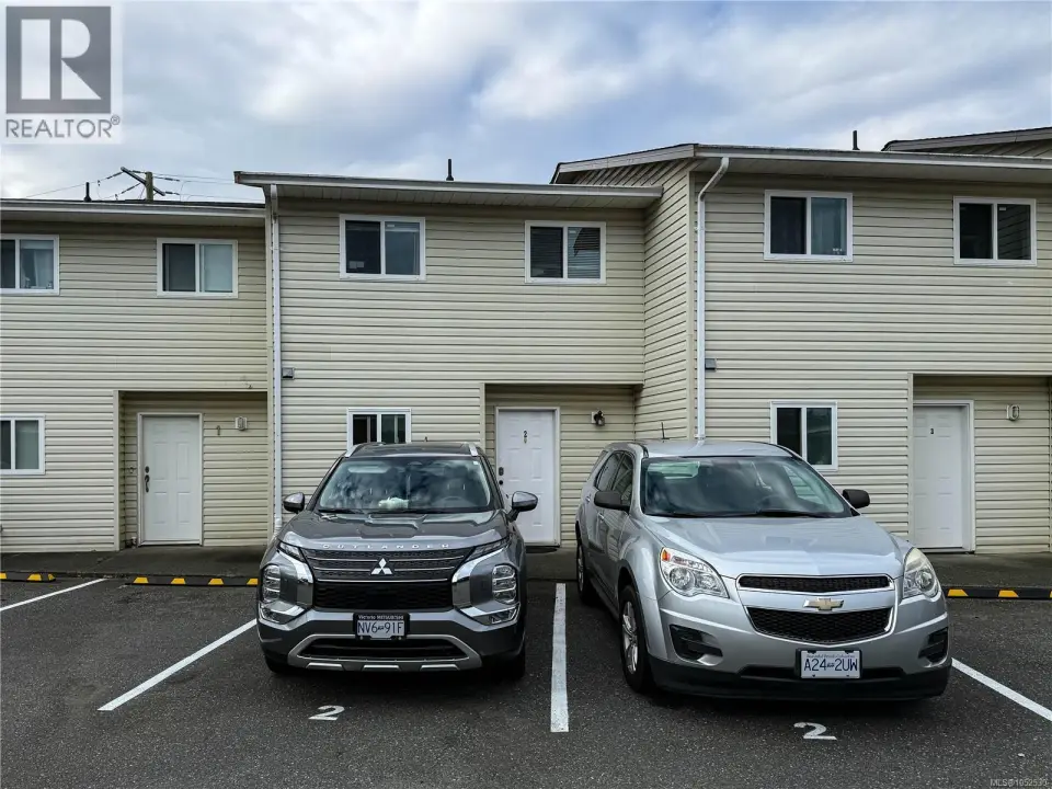 2 704 7th Ave, Campbell River