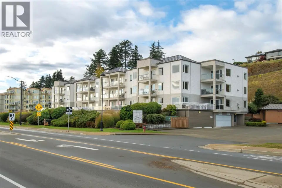 207 1350 Island Hwy S, Campbell River