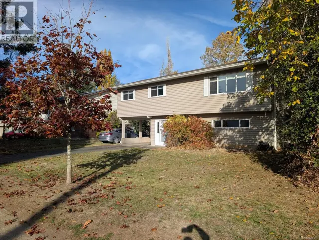 1440 Dogwood Ave