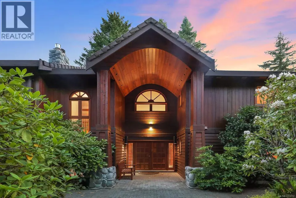 1717 Glen Urquhart Dr, Courtenay